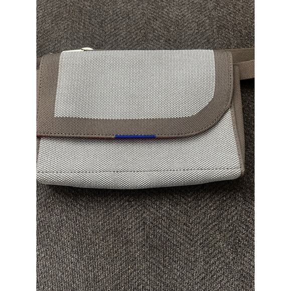 Rothy's The Belt Bag Crossbody Biscotti Brown Tan Clutch Knit Purse - Picture 2 of 6